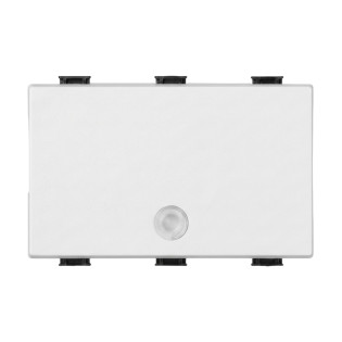 زر جرس بيتشينو ماتيكس إيدج 10 أمبير أبيض