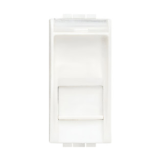 بريزة انترنت CAT 6 بتشينو ماتيكس إيدج أبيض