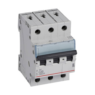 قاطع كهربائي ثلاثي بتشينو 40 أمبير