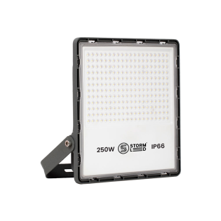 Storm Led Flood-Light Luminaire 250 w